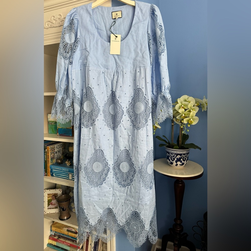 🪻NWT Tuckernuck Forget Me Not Ashlyn Midi🪻